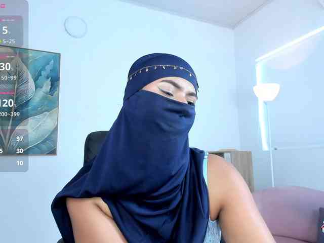 kylie-soraya kylie-soraya