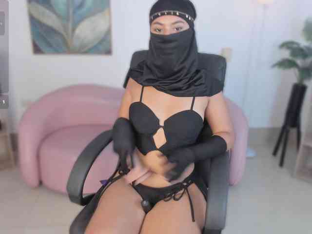 kylie-soraya kylie-soraya