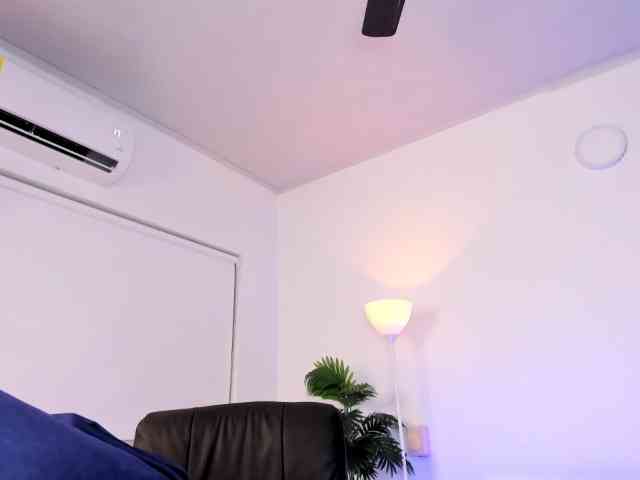 kylie-soraya webcam