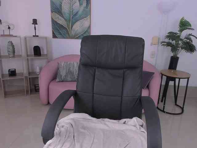 kylie-soraya webcam