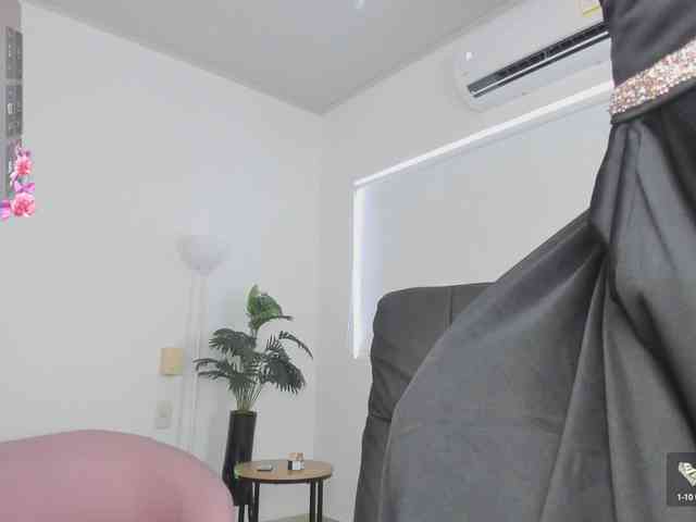 kylie-soraya webcam