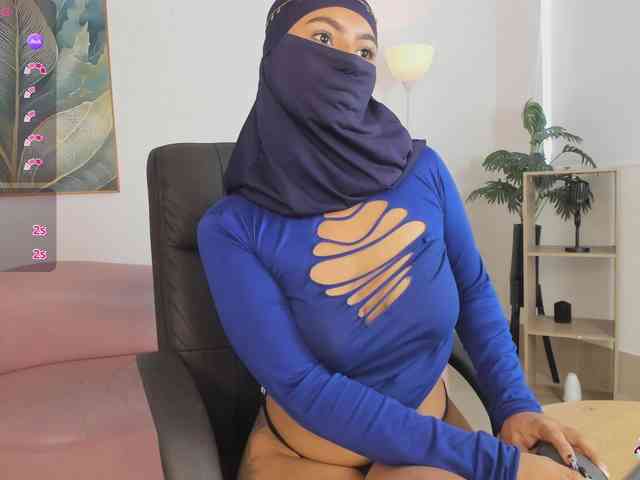 kylie-soraya kylie-soraya