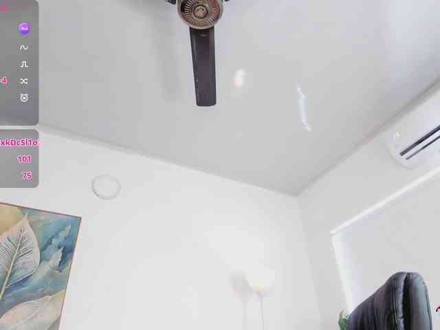 kylie-soraya kylie-soraya