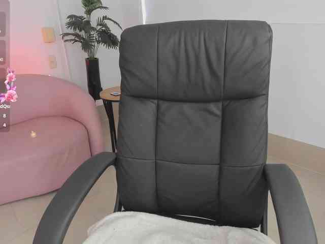 kylie-soraya webcam