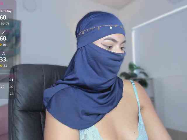 kylie-soraya Live Webcam on BongaCams