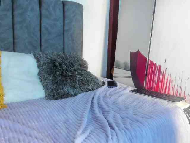 lily-blues webcam