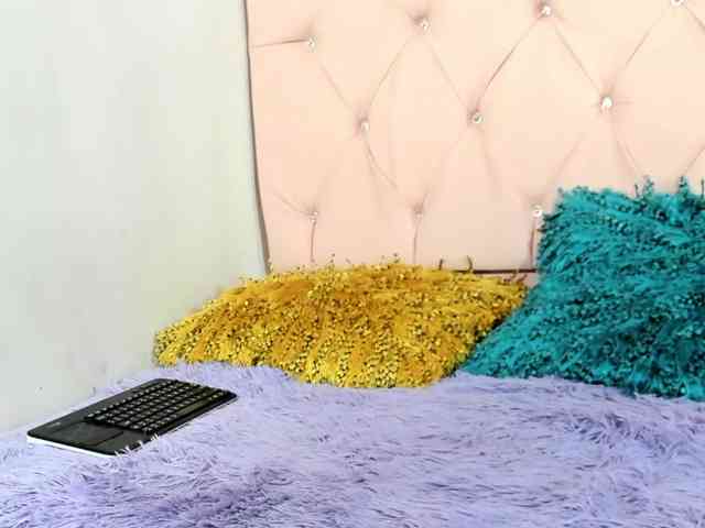 lily-blues webcam