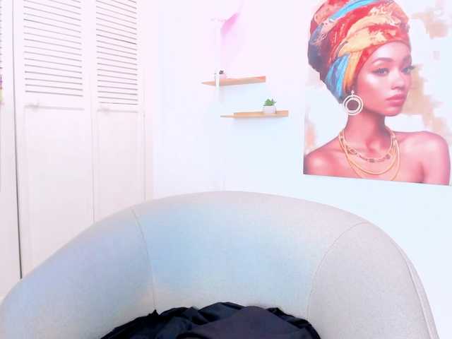 Layla-arabelle's BongaCams show and profile