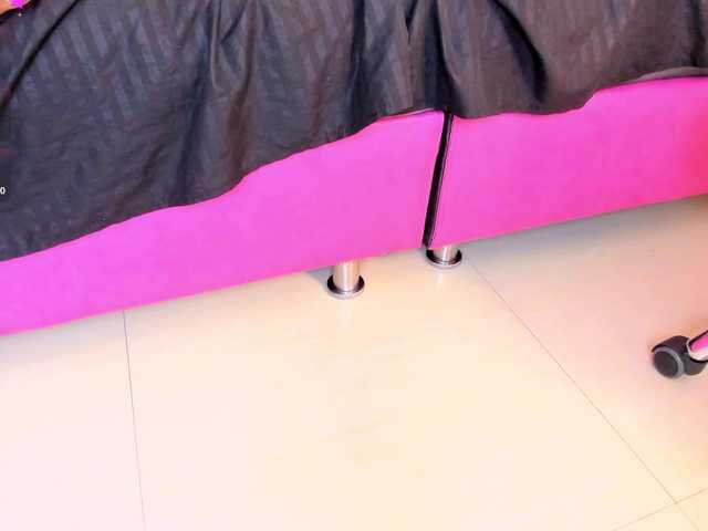 Layla-arabelle's BongaCams show and profile