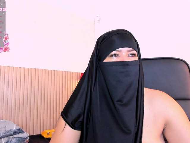 Layla-arabelle webcam