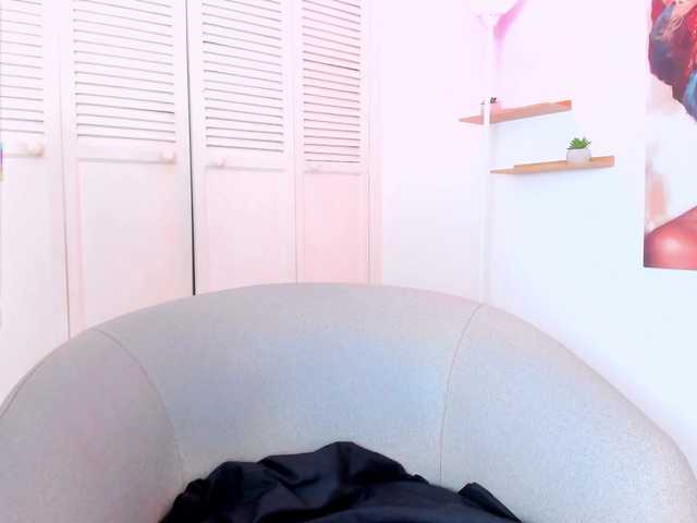 Layla-arabelle's BongaCams show and profile