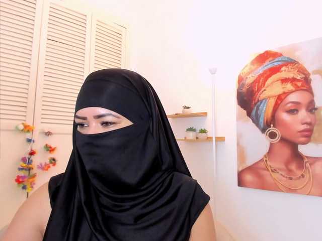 Layla-arabelle's BongaCams show and profile