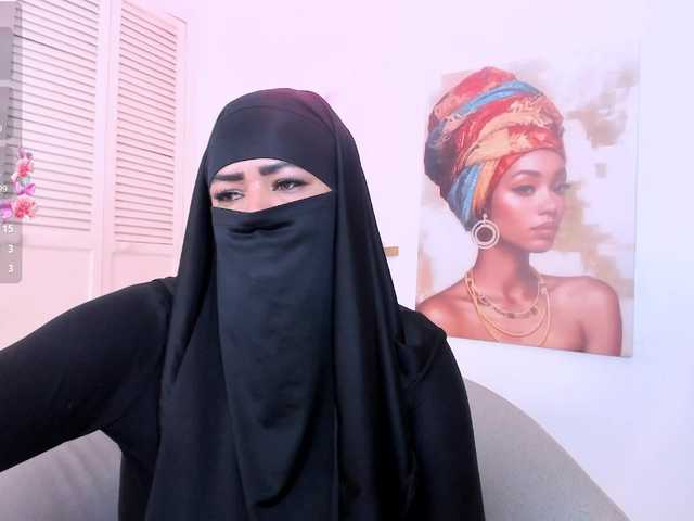 Layla-arabelle's BongaCams show and profile