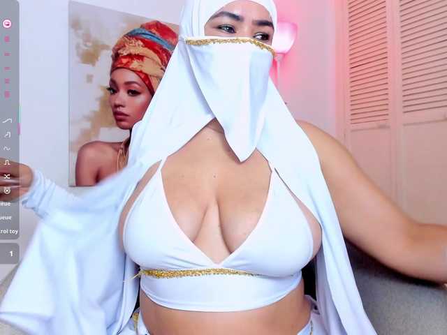 Layla-arabelle's BongaCams show and profile