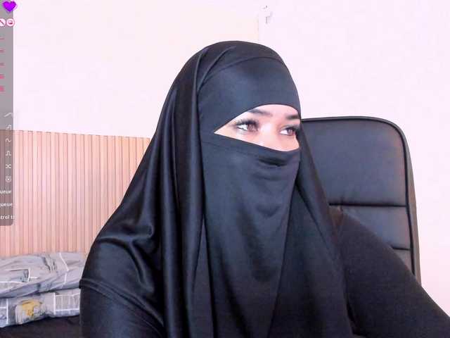 Layla-arabelle's BongaCams show and profile