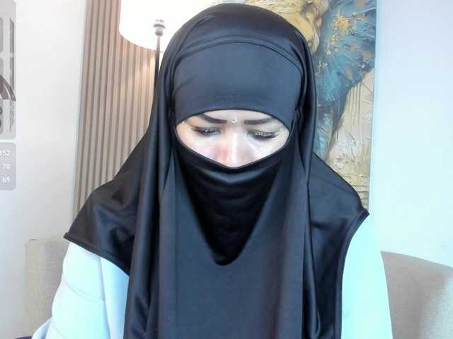  Layla-arabelle chat room