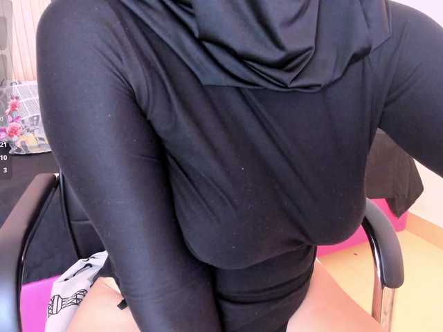 Layla-arabelle's BongaCams show and profile