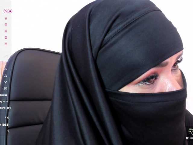 Layla-arabelle's BongaCams show and profile