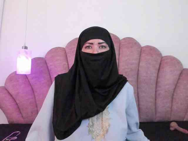 Layla-arabelle webcam