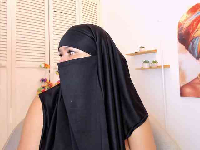 Layla-arabelle webcam