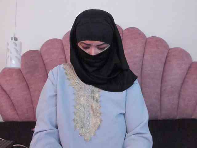 Layla-arabelle webcam