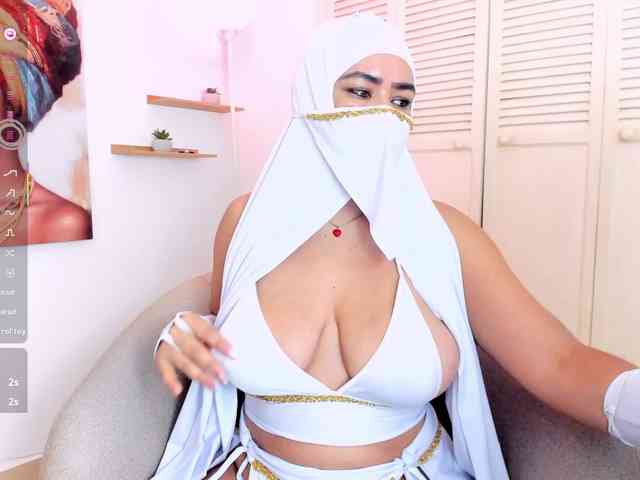 Layla-arabelle webcam