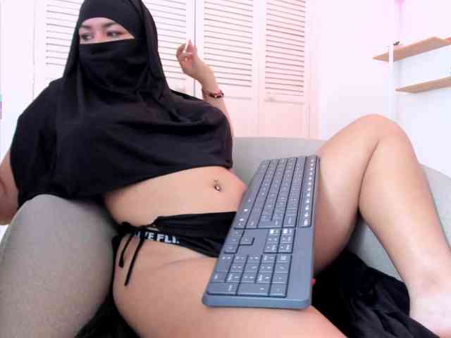 Layla-arabelle webcam
