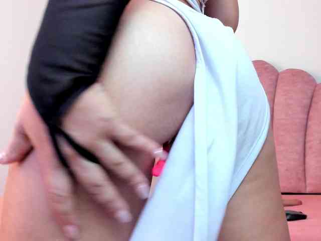 Layla-arabelle webcam