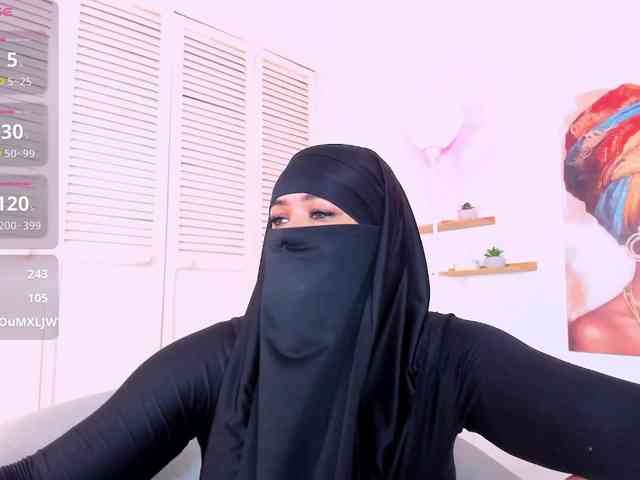 Layla-arabelle Live Webcam on BongaCams