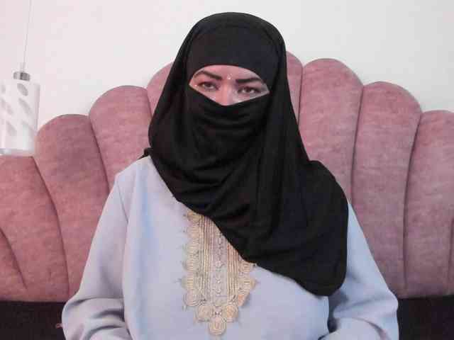 Layla-arabelle webcam