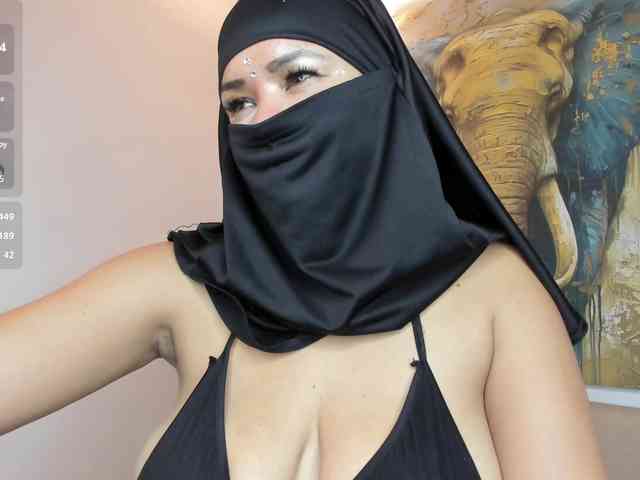 sex chat now Layla-arabelle