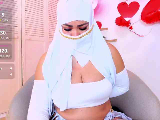 Layla-arabelle Live Webcam on BongaCams