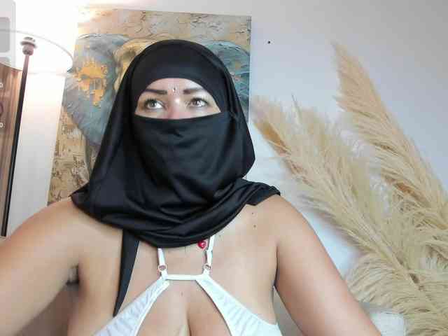 Layla-arabelle webcam