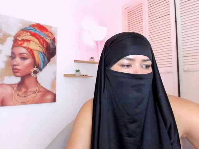 Layla-arabelle webcam