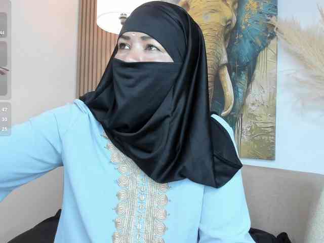 Layla-arabelle Live Webcam on BongaCams