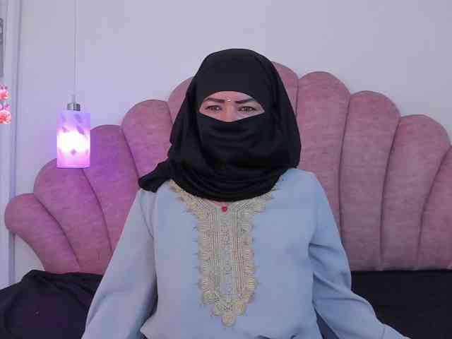 Layla-arabelle webcam