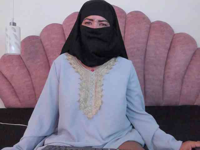 Layla-arabelle webcam