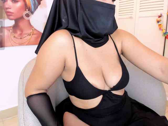 Layla-arabelle webcam