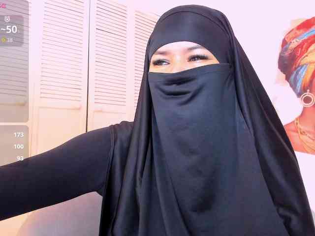 Layla-arabelle webcam