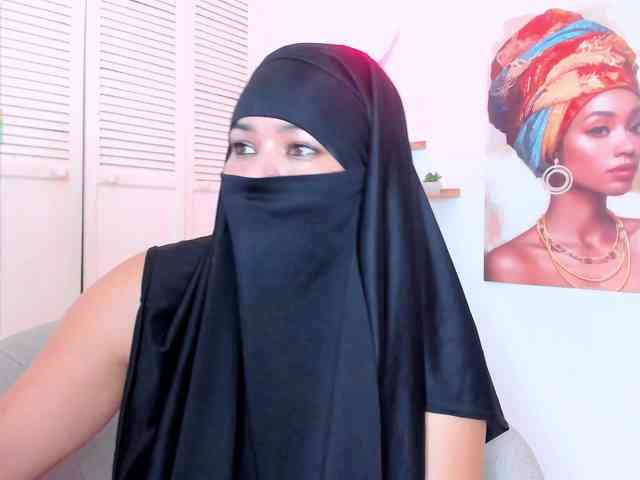 Layla-arabelle webcam