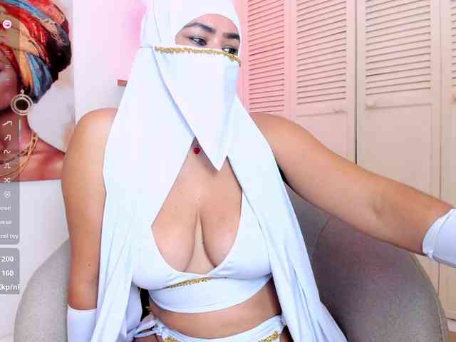 Layla-arabelle webcam