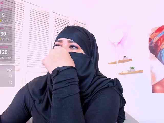 Layla-arabelle Live Webcam on BongaCams