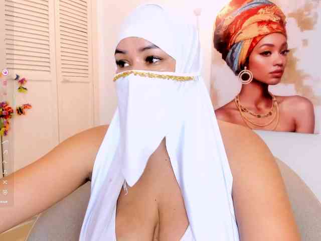 Layla-arabelle webcam