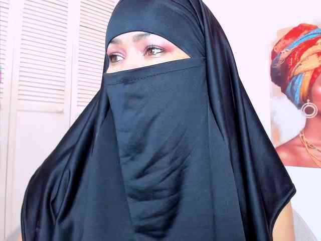 Layla-arabelle webcam