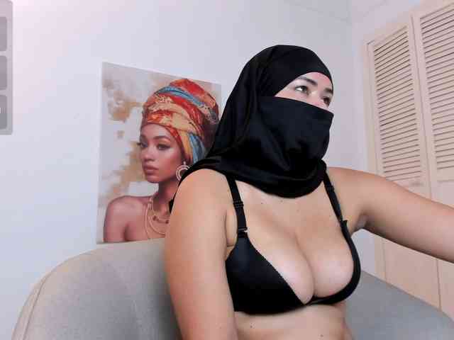 Layla-arabelle webcam