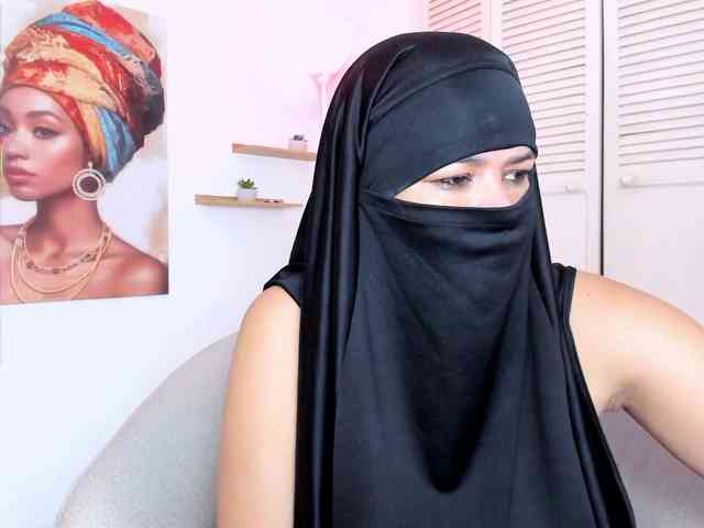 Layla-arabelle webcam