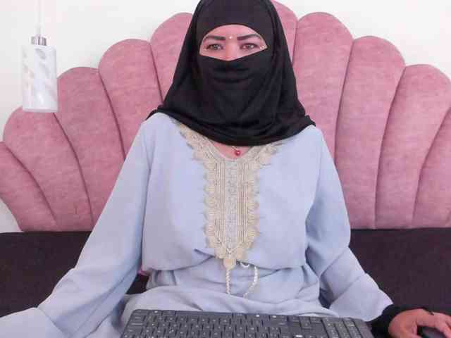 Layla-arabelle webcam