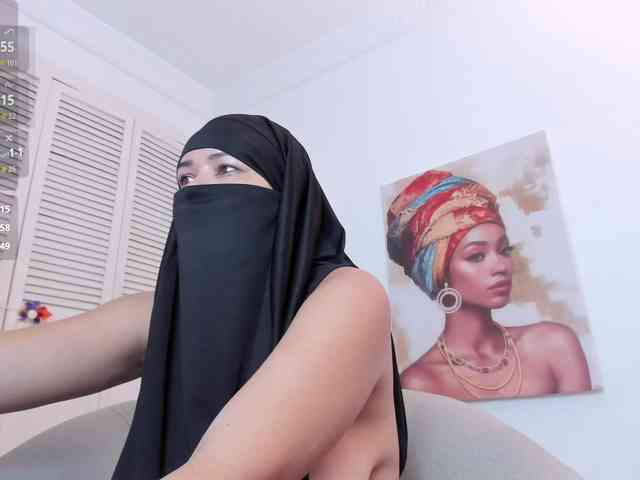 Layla-arabelle Live Webcam on BongaCams