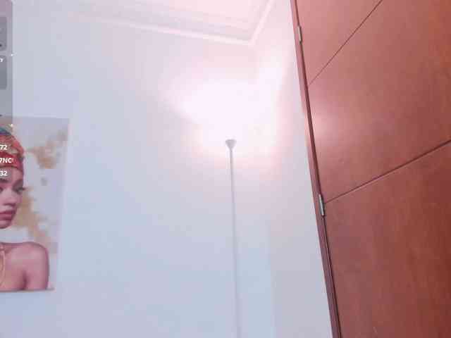 Layla-arabelle webcam