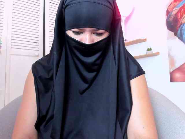 Layla-arabelle webcam